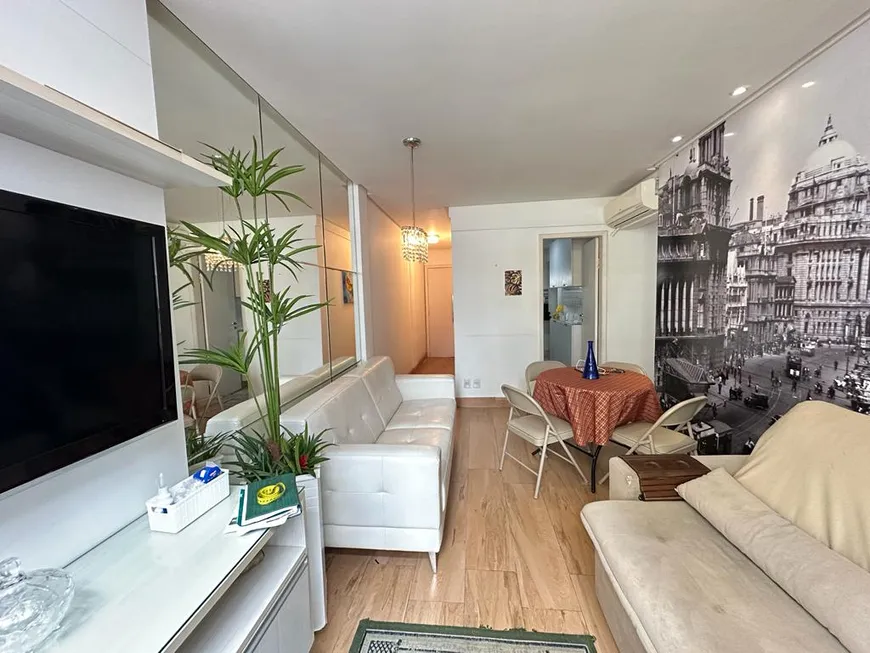 Foto 1 de Apartamento com 2 Quartos à venda, 70m² em Centro, Guarapari