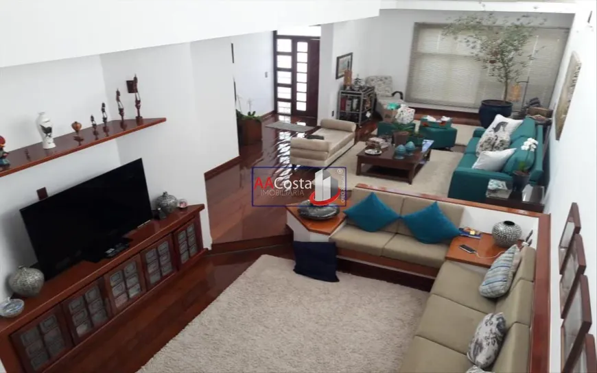 Foto 1 de Casa com 4 Quartos à venda, 398m² em São José, Franca