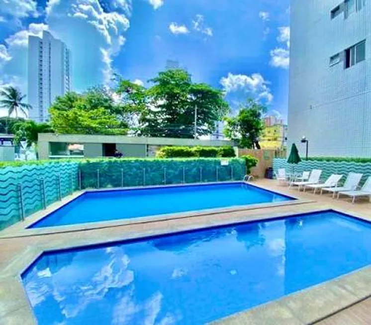 Foto 1 de Apartamento com 2 Quartos à venda, 65m² em Candeias, Jaboatão dos Guararapes