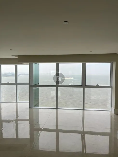 Foto 1 de Apartamento com 4 Quartos à venda, 217m² em Barra Sul, Balneário Camboriú