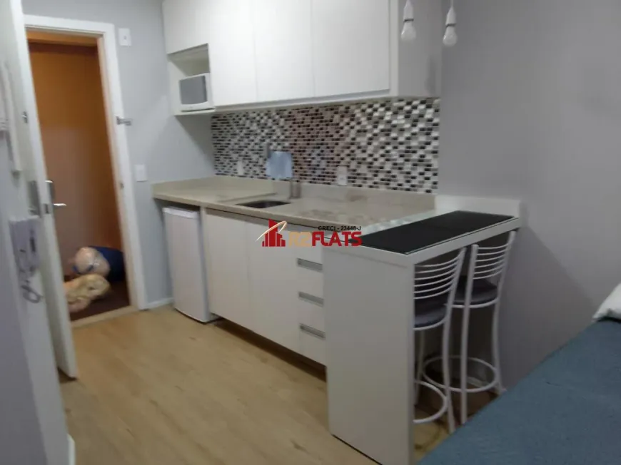 Foto 1 de Flat com 1 Quarto para alugar, 22m² em Centro, São Paulo