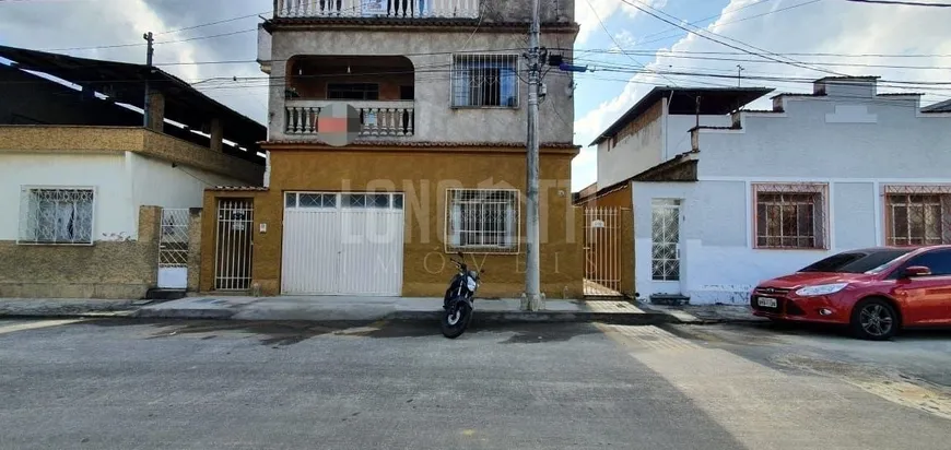 Foto 1 de Apartamento com 4 Quartos à venda, 200m² em Matozinhos, São João Del Rei