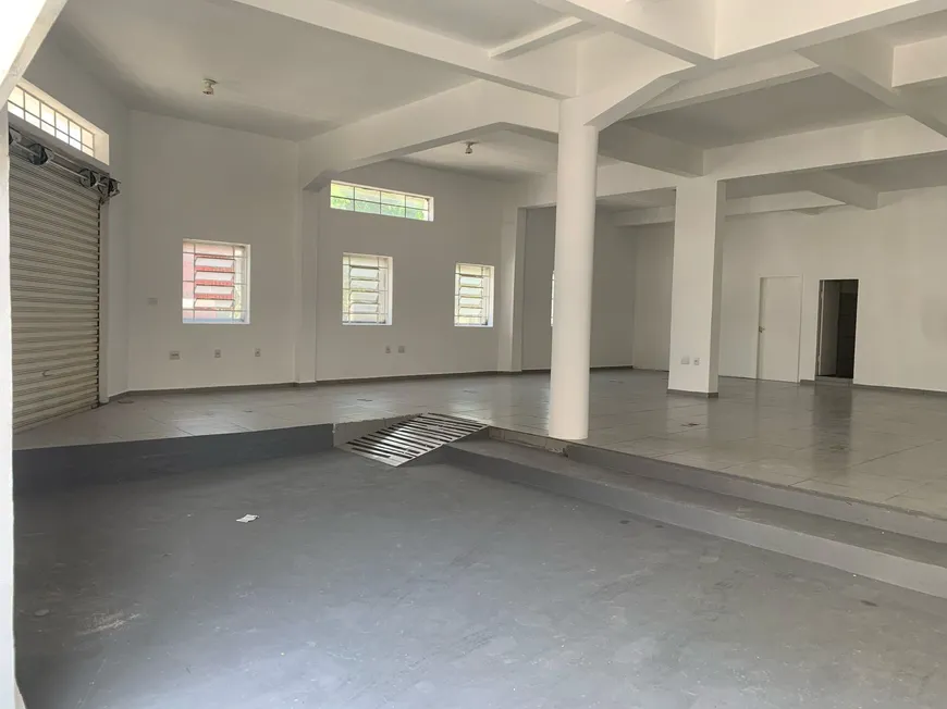 Foto 1 de Galpão/Depósito/Armazém com 1 Quarto para alugar, 250m² em Carandiru, São Paulo