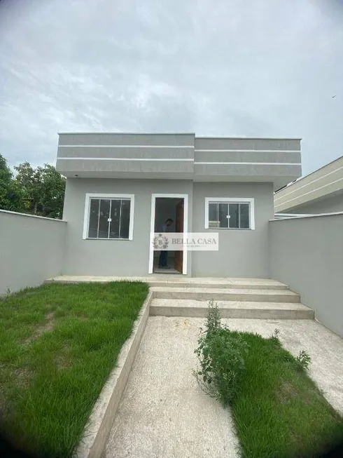 Foto 1 de Casa com 2 Quartos à venda, 71m² em Coqueiral, Araruama