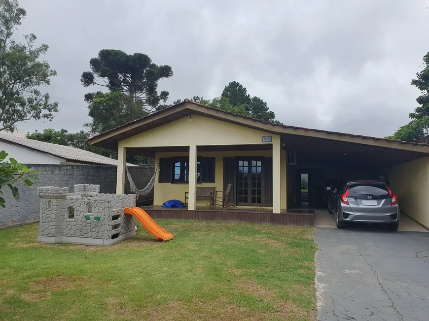 Foto 1 de Casa com 2 Quartos à venda, 170m² em Guatupe, São José dos Pinhais