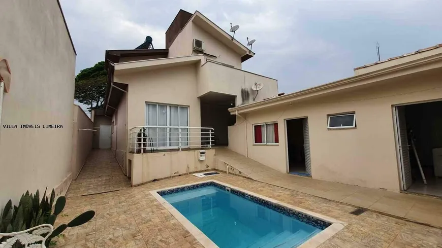 Foto 1 de Casa com 3 Quartos à venda, 175m² em Vila Camargo, Limeira