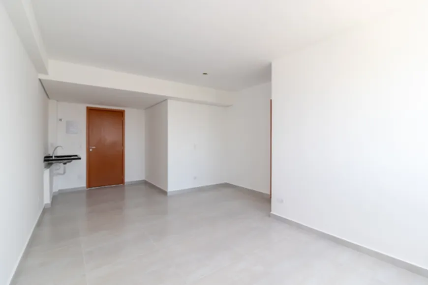 Foto 1 de Apartamento com 1 Quarto para venda ou aluguel, 41m² em Vila Mazzei, São Paulo