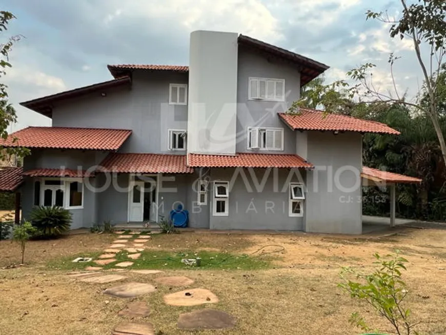 Foto 1 de Sobrado com 4 Quartos à venda, 400m² em Residencial Aldeia do Vale, Goiânia