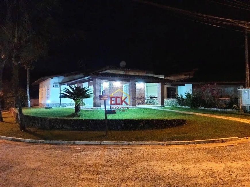 Foto 1 de Casa de Condomínio com 4 Quartos à venda, 425m² em Horto Florestal, Ubatuba