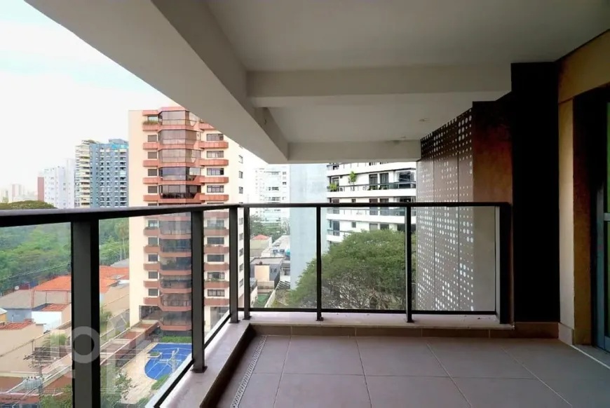 Foto 1 de Apartamento com 3 Quartos à venda, 157m² em Indianópolis, São Paulo