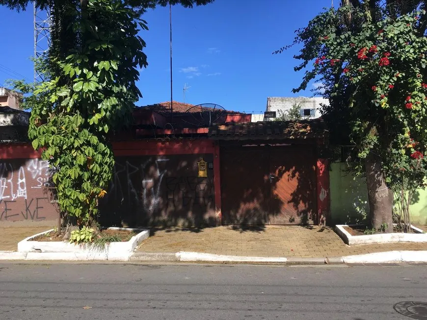 Foto 1 de Casa com 3 Quartos à venda, 300m² em Centro, Poá