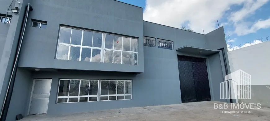 Foto 1 de Galpão/Depósito/Armazém para venda ou aluguel, 750m² em Sarandi, Porto Alegre