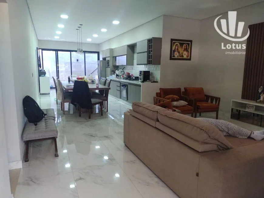 Foto 1 de Casa de Condomínio com 4 Quartos à venda, 166m² em Jardim Maua II, Jaguariúna