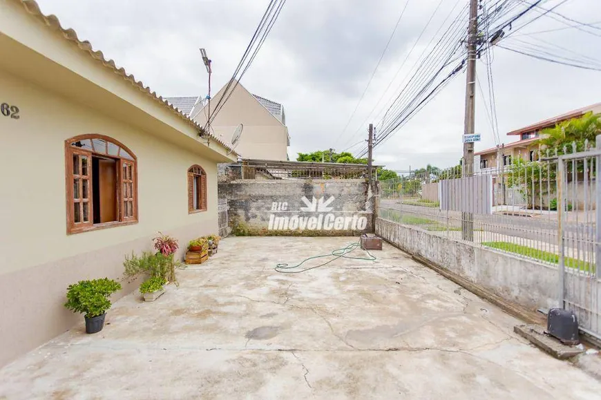 Foto 1 de Casa com 4 Quartos à venda, 170m² em Fazendinha, Curitiba