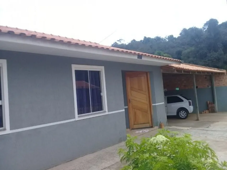 Foto 1 de Casa com 3 Quartos à venda, 80m² em Centro, Ponta Grossa