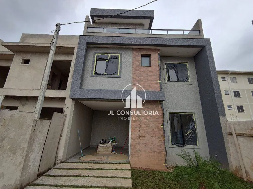 Foto 1 de Casa de Condomínio com 4 Quartos à venda, 170m² em Campo de Santana, Curitiba