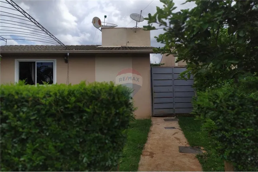 Foto 1 de Casa de Condomínio com 4 Quartos à venda, 66m² em Vila Operária, Anápolis