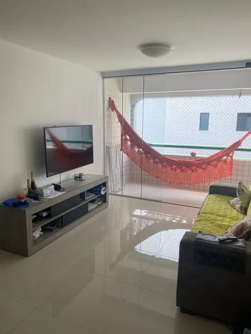 Foto 1 de Apartamento com 2 Quartos à venda, 75m² em Espinheiro, Recife