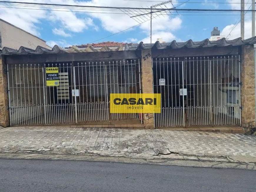 Foto 1 de Casa com 2 Quartos à venda, 145m² em Santa Terezinha, São Bernardo do Campo