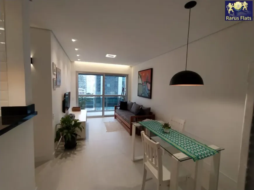 Foto 1 de Flat com 1 Quarto à venda, 43m² em Vila Olímpia, São Paulo