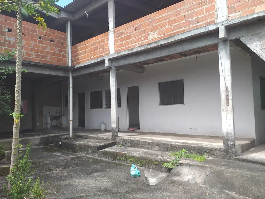 Foto 1 de Casa com 2 Quartos à venda, 82m² em Alcântara, São Gonçalo