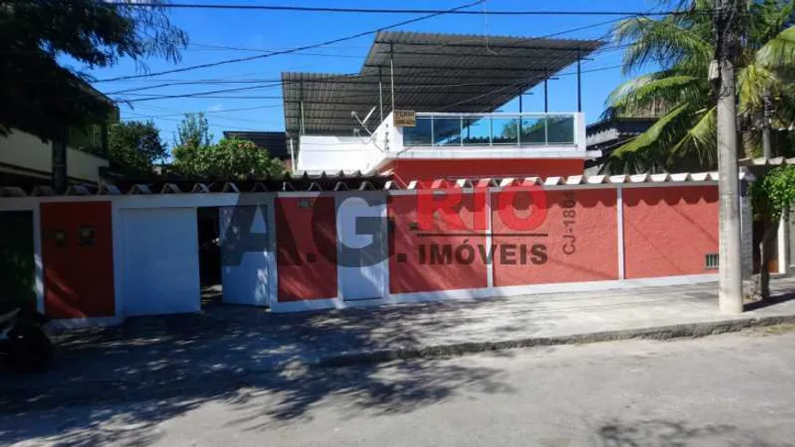 Foto 1 de Casa com 3 Quartos à venda, 269m² em Taquara, Rio de Janeiro
