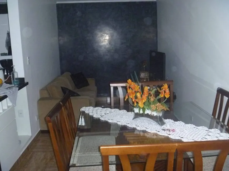 Foto 1 de Casa com 3 Quartos à venda, 95m² em Jardim Roberto, Osasco