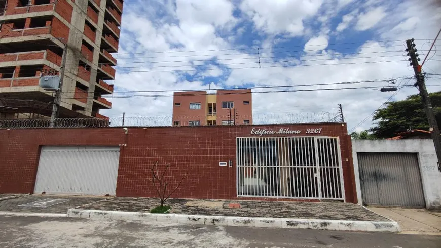 Foto 1 de Apartamento com 2 Quartos para alugar, 70m² em Horto Florestal, Teresina