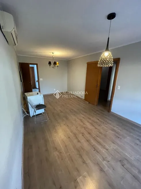 Foto 1 de Apartamento com 2 Quartos à venda, 95m² em Jardim Itú Sabará, Porto Alegre