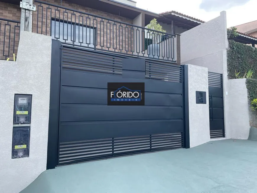 Foto 1 de Casa com 3 Quartos à venda, 130m² em Jardim do Lago, Atibaia