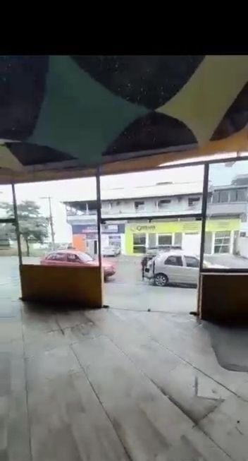 Ponto Comercial na Alameda dos Sabiás, Cabral em Contagem, por R$ 22.