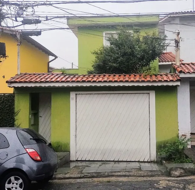 Foto 1 de Sobrado com 3 Quartos à venda, 250m² em Utinga, Santo André