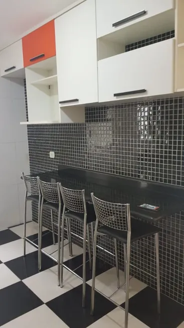 Foto 1 de Apartamento com 4 Quartos para alugar, 117m² em Chacara Agrindus, Taboão da Serra