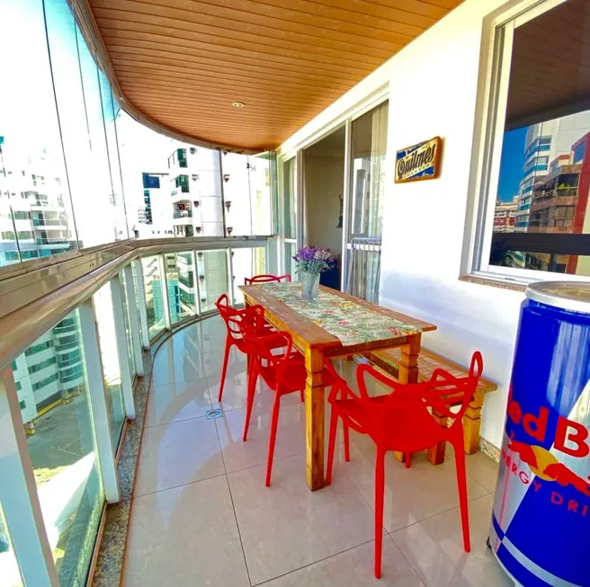 Foto 1 de Apartamento com 4 Quartos à venda, 205m² em Praia da Costa, Vila Velha