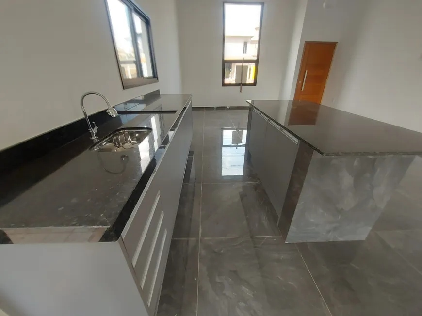 Foto 1 de Casa de Condomínio com 3 Quartos para alugar, 180m² em São Venancio, Itupeva