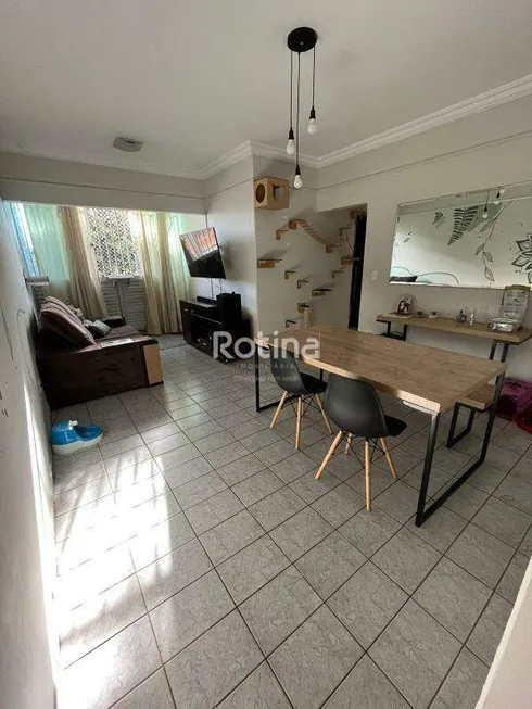 Foto 1 de Apartamento com 3 Quartos para alugar, 70m² em Santa Mônica, Uberlândia