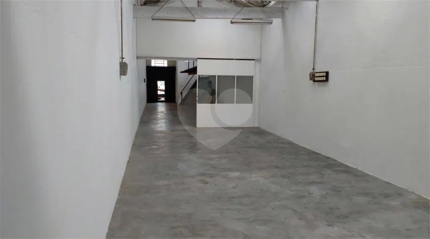 Foto 1 de Casa com 1 Quarto à venda, 200m² em Chácara Santo Antônio, São Paulo