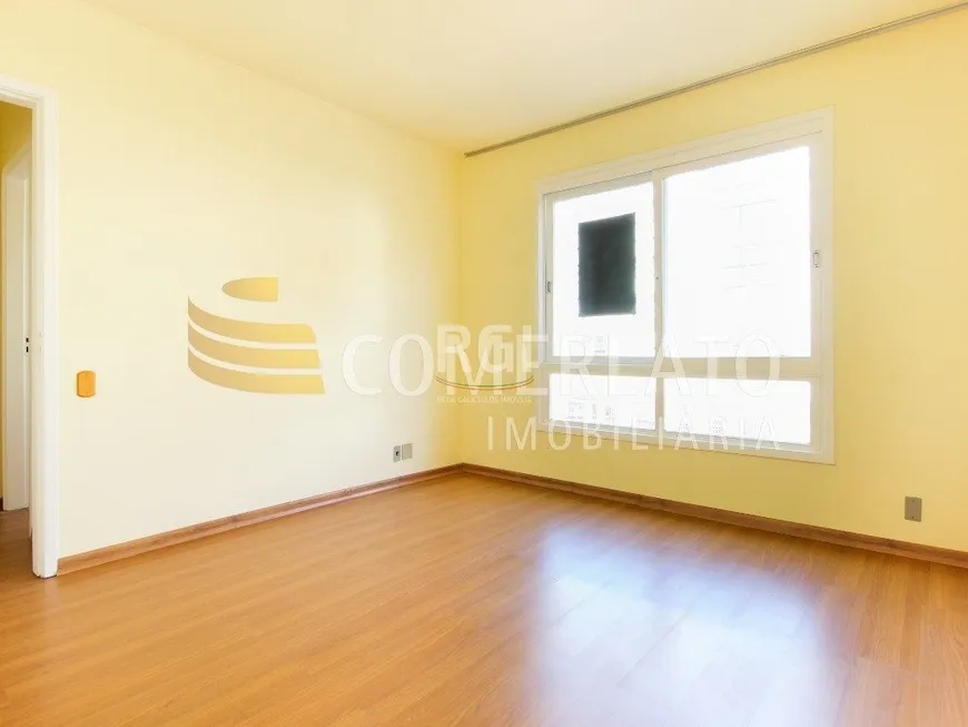 Foto 1 de Apartamento com 2 Quartos à venda, 65m² em Mont' Serrat, Porto Alegre