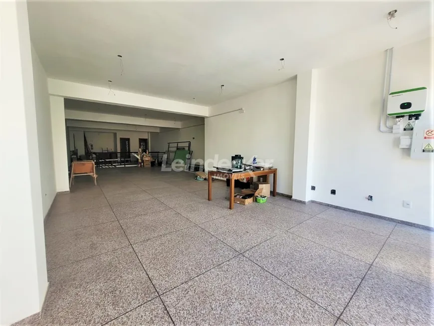 Foto 1 de Sala Comercial para alugar, 90m² em Rio Branco, Porto Alegre