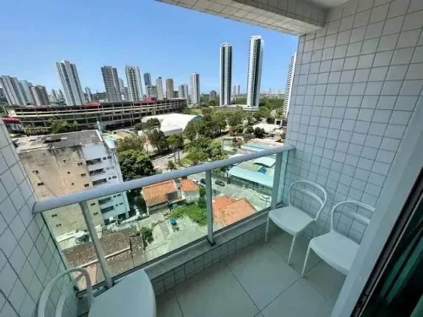 Foto 1 de Apartamento com 3 Quartos à venda, 67m² em Ilha do Retiro, Recife