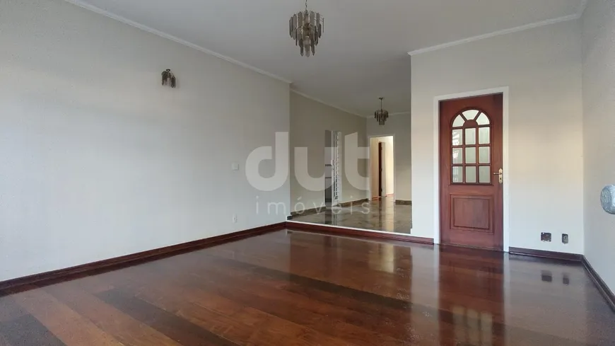 Foto 1 de Sobrado com 4 Quartos à venda, 187m² em Taquaral, Campinas