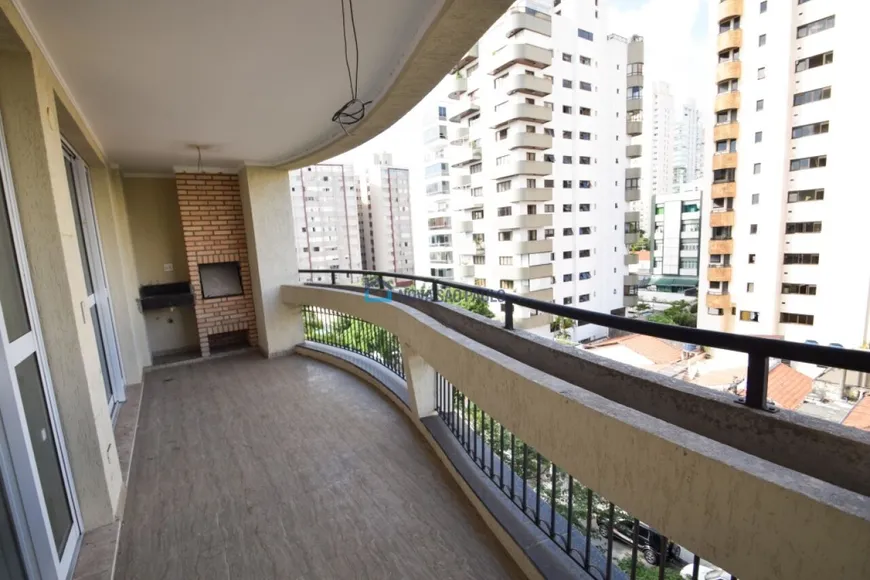 Foto 1 de Apartamento com 4 Quartos à venda, 160m² em Indianópolis, São Paulo