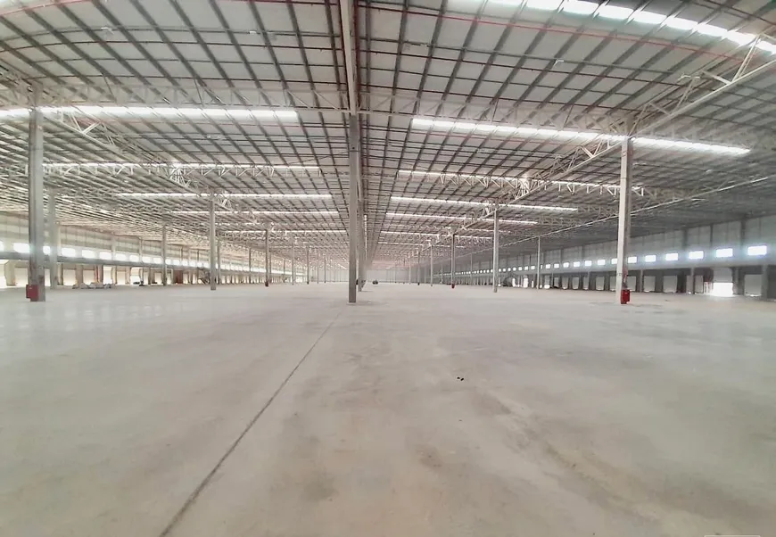 Foto 1 de Galpão/Depósito/Armazém para alugar, 45000m² em Água Chata, Guarulhos