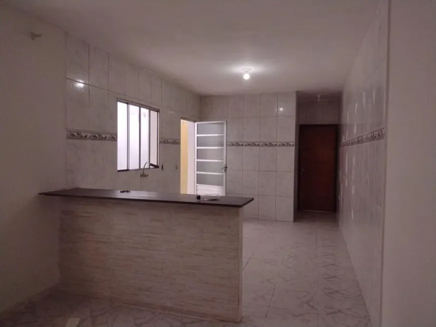 Foto 1 de Casa com 2 Quartos à venda, 135m² em Vila Guarani, Santo André