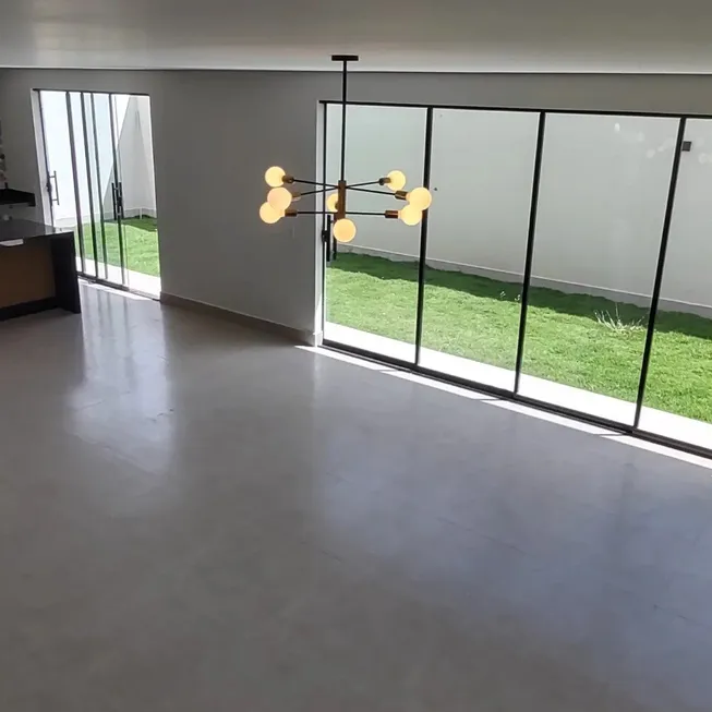 Foto 1 de Casa de Condomínio com 3 Quartos à venda, 260m² em Setor Habitacional Arniqueira, Brasília