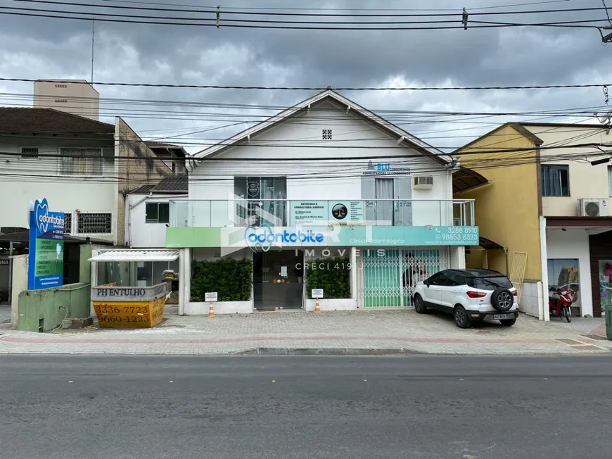 Foto 1 de Sala Comercial com 8 Quartos à venda, 300m² em Velha, Blumenau