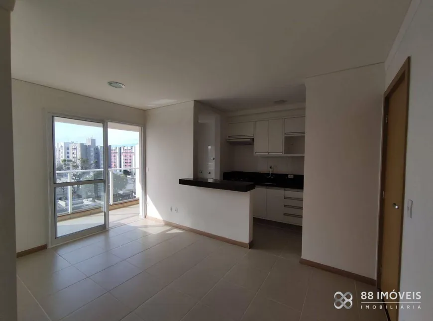 Foto 1 de Apartamento com 2 Quartos à venda, 70m² em Vila Larsen 1, Londrina