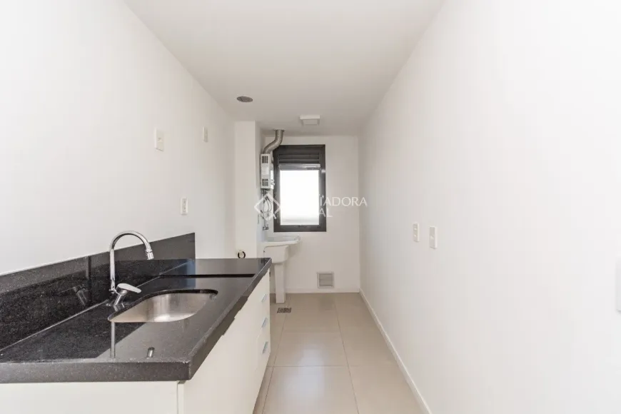 Foto 1 de Apartamento com 2 Quartos à venda, 58m² em Santana, Porto Alegre