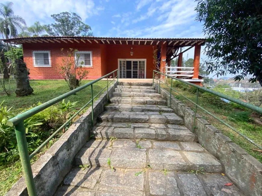 Foto 1 de Fazenda/Sítio com 6 Quartos à venda, 271m² em Serra da Cantareira, Mairiporã