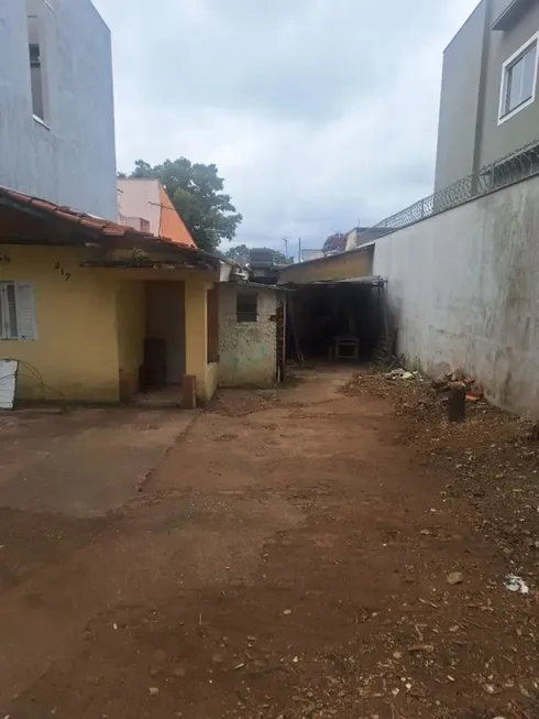 Foto 1 de Lote/Terreno à venda, 250m² em Jardim Utinga, Santo André